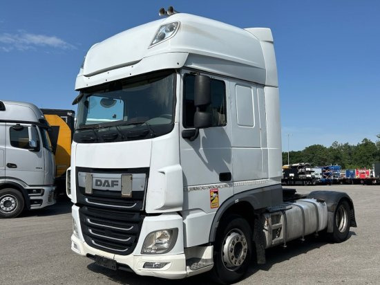 DAF XF 460 FT SSC, Automatik, EURO6 - Vetopöytäauto: kuva DAF XF 460 FT SSC, Automatik, EURO6 - Vetopöytäauto DAF XF 460 FT SSC, Automatik, EURO6 - Vetopöytäauto: kuva DAF XF 460 FT SSC, Automatik, EURO6 - Vetopöytäauto