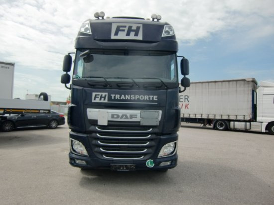 DAF XF 460 SSC, Automatik, EURO6, Standklima Kipphydraulik - Vetopöytäauto: kuva DAF XF 460 SSC, Automatik, EURO6, Standklima Kipphydraulik - Vetopöytäauto DAF XF 460 SSC, Automatik, EURO6, Standklima Kipphydraulik - Vetopöytäauto: kuva DAF XF 460 SSC, Automatik, EURO6, Standklima Kipphydraulik - Vetopöytäauto