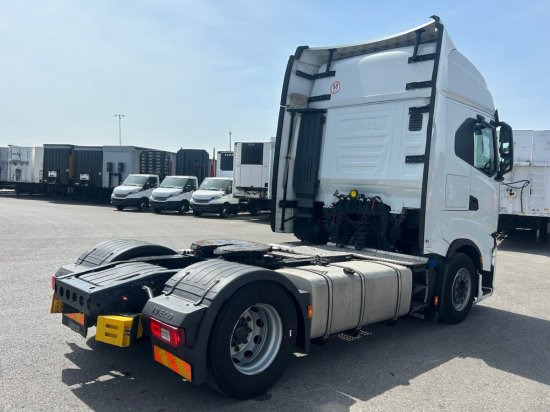 Iveco S-Way 460 Automatik AS440ST/FP, Retader - Vetopöytäauto: kuva Iveco S-Way 460 Automatik AS440ST/FP, Retader - Vetopöytäauto Iveco S-Way 460 Automatik AS440ST/FP, Retader - Vetopöytäauto: kuva Iveco S-Way 460 Automatik AS440ST/FP, Retader - Vetopöytäauto