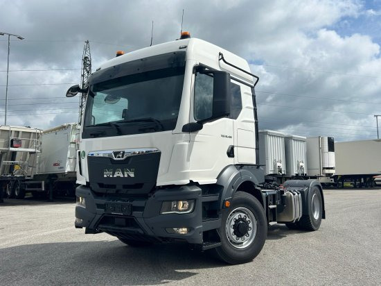MAN TGS 18.480 4x4 Hydro Pritarder Kipphydraulik - Vetopöytäauto: kuva MAN TGS 18.480 4x4 Hydro Pritarder Kipphydraulik - Vetopöytäauto MAN TGS 18.480 4x4 Hydro Pritarder Kipphydraulik - Vetopöytäauto: kuva MAN TGS 18.480 4x4 Hydro Pritarder Kipphydraulik - Vetopöytäauto