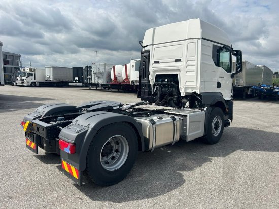 MAN TGS 18.520 4x4 Hydro Pritarder Kipphydraulik - Vetopöytäauto: kuva MAN TGS 18.520 4x4 Hydro Pritarder Kipphydraulik - Vetopöytäauto MAN TGS 18.520 4x4 Hydro Pritarder Kipphydraulik - Vetopöytäauto: kuva MAN TGS 18.520 4x4 Hydro Pritarder Kipphydraulik - Vetopöytäauto
