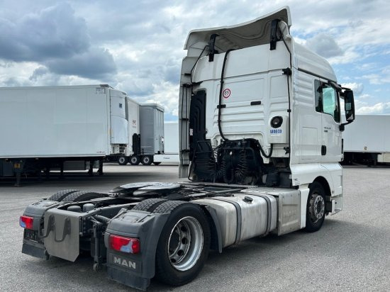 MAN TGX 18.440 XXL Low Deck, Retarder, Standklima, Euro 6, - Vetopöytäauto: kuva MAN TGX 18.440 XXL Low Deck, Retarder, Standklima, Euro 6, - Vetopöytäauto MAN TGX 18.440 XXL Low Deck, Retarder, Standklima, Euro 6, - Vetopöytäauto: kuva MAN TGX 18.440 XXL Low Deck, Retarder, Standklima, Euro 6, - Vetopöytäauto