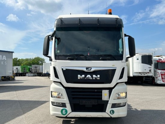 MAN TGX 18.460 XXL Automatik, E6 - Vetopöytäauto: kuva MAN TGX 18.460 XXL Automatik, E6 - Vetopöytäauto MAN TGX 18.460 XXL Automatik, E6 - Vetopöytäauto: kuva MAN TGX 18.460 XXL Automatik, E6 - Vetopöytäauto