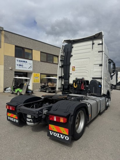 Volvo FH 500 E6, FULL-AIR, Low Deck , I-Shift, Standklima - Vetopöytäauto: kuva Volvo FH 500 E6, FULL-AIR, Low Deck , I-Shift, Standklima - Vetopöytäauto Volvo FH 500 E6, FULL-AIR, Low Deck , I-Shift, Standklima - Vetopöytäauto: kuva Volvo FH 500 E6, FULL-AIR, Low Deck , I-Shift, Standklima - Vetopöytäauto