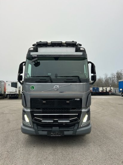 Volvo FH 16 650 6x4 Langholzzug + Doll M2K-9L Nachläufer mit Palfinger Epsilon S260C96, I-Shift, Retarder, - Puuauto, Nosturiauto: kuva Volvo FH 16 650 6x4 Langholzzug + Doll M2K-9L Nachläufer mit Palfinger Epsilon S260C96, I-Shift, Retarder, - Puuauto, Nosturiauto Volvo FH 16 650 6x4 Langholzzug + Doll M2K-9L Nachläufer mit Palfinger Epsilon S260C96, I-Shift, Retarder, - Puuauto, Nosturiauto: kuva Volvo FH 16 650 6x4 Langholzzug + Doll M2K-9L Nachläufer mit Palfinger Epsilon S260C96, I-Shift, Retarder, - Puuauto, Nosturiauto