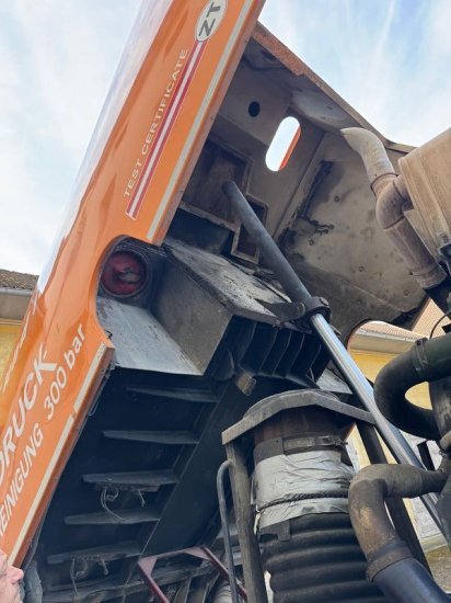 Volvo Roto Hochdruck Kehrmaschine 300 Bar, Beam A/S ,Voll Funktionstüchtig - Lakaisuauto: kuva Volvo Roto Hochdruck Kehrmaschine 300 Bar, Beam A/S ,Voll Funktionstüchtig - Lakaisuauto Volvo Roto Hochdruck Kehrmaschine 300 Bar, Beam A/S ,Voll Funktionstüchtig - Lakaisuauto: kuva Volvo Roto Hochdruck Kehrmaschine 300 Bar, Beam A/S ,Voll Funktionstüchtig - Lakaisuauto