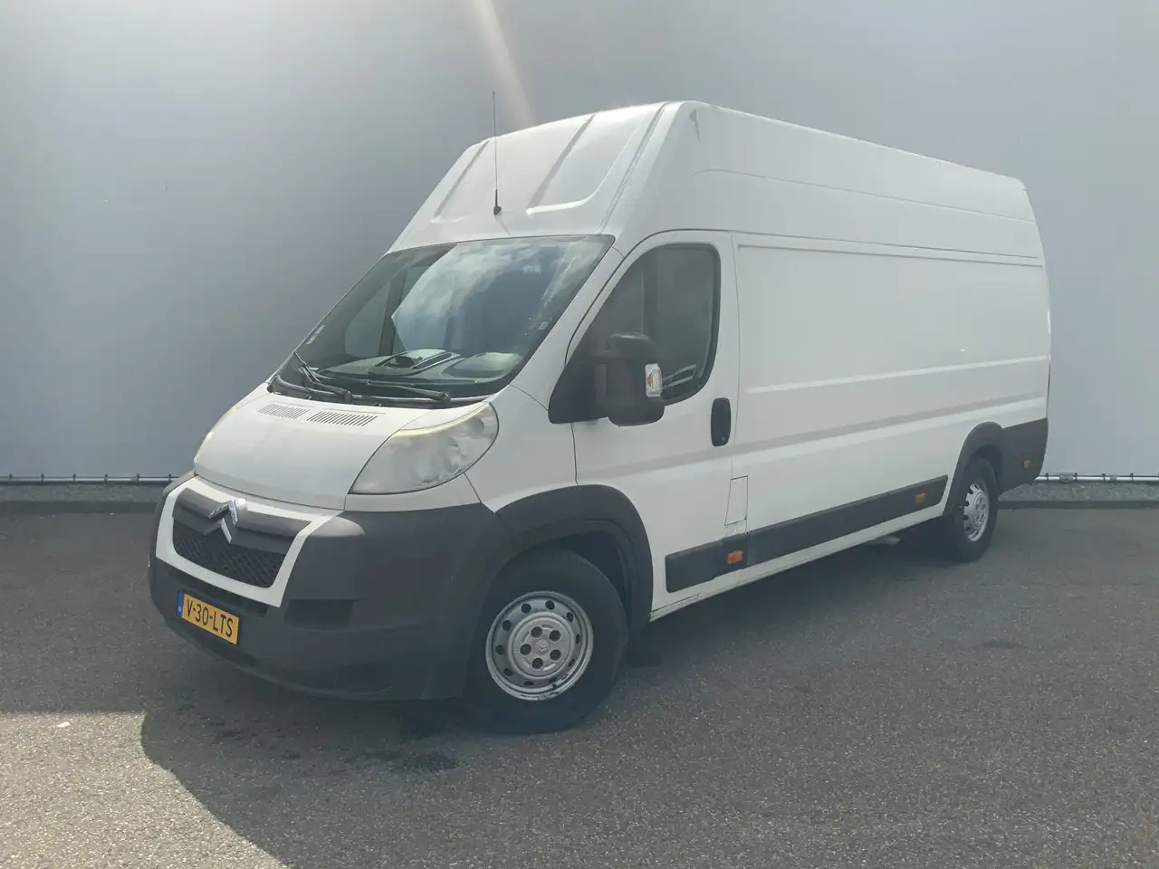Pakettiauto Citroen Jumper 35 2.2 HDI L4H3 Maxi (motor lampje brand !!) Airco: kuva Pakettiauto Citroen Jumper 35 2.2 HDI L4H3 Maxi (motor lampje brand !!) Airco