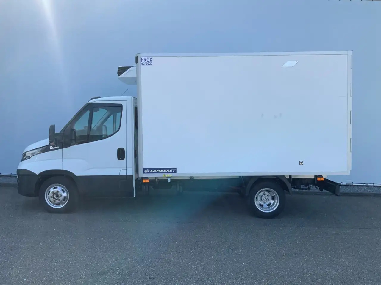 Iveco Daily 35S13D 2.3 375 Automaat Koelwagen Dag & Nacht. Air - Kylmäauto: kuva Iveco Daily 35S13D 2.3 375 Automaat Koelwagen Dag & Nacht. Air - Kylmäauto Iveco Daily 35S13D 2.3 375 Automaat Koelwagen Dag & Nacht. Air - Kylmäauto: kuva Iveco Daily 35S13D 2.3 375 Automaat Koelwagen Dag & Nacht. Air - Kylmäauto