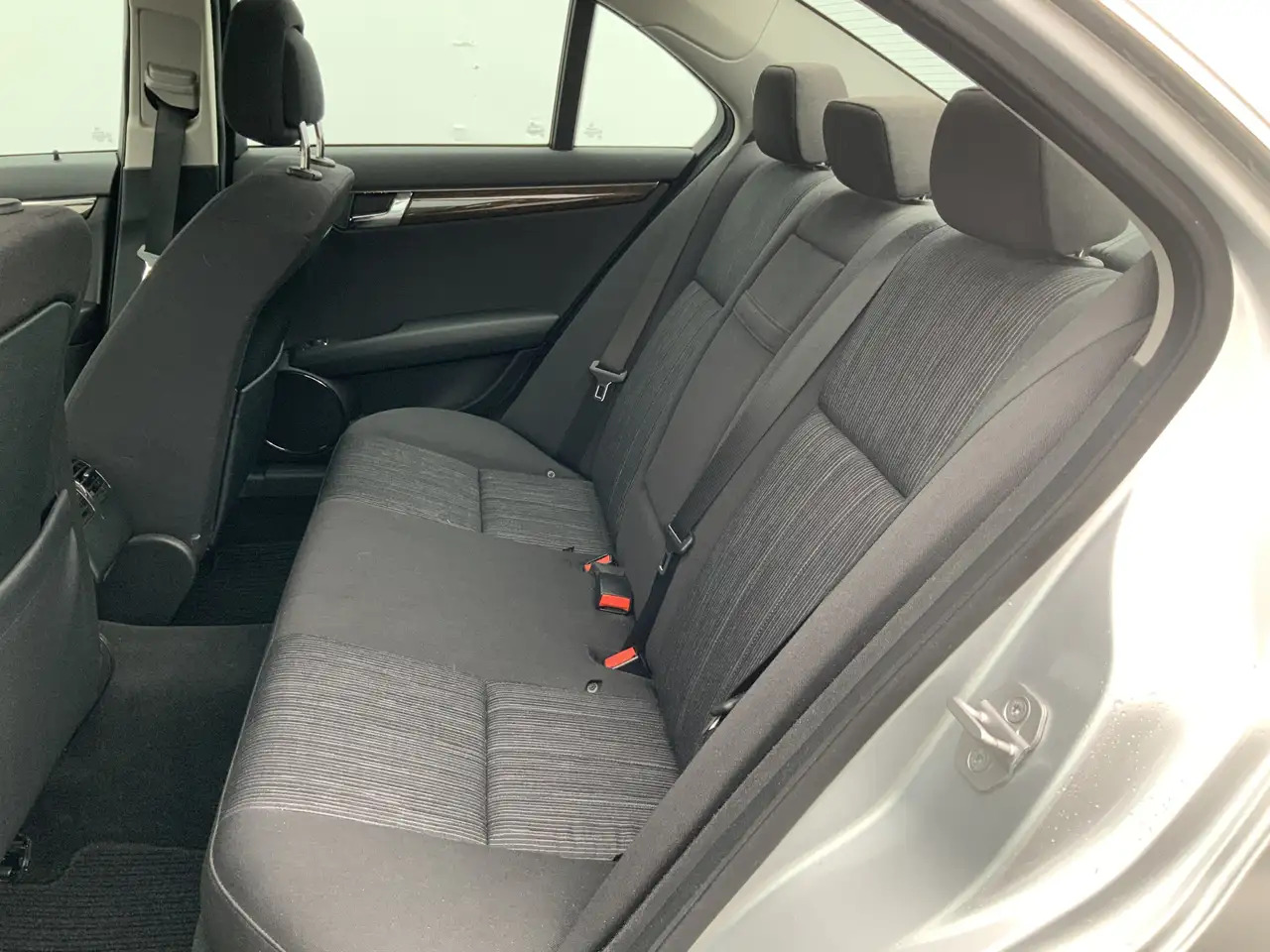 Mercedes-Benz C 200 K Elegance UNIEK ! Airco Compressor Alu Velg Euro - Sedan: kuva Mercedes-Benz C 200 K Elegance UNIEK ! Airco Compressor Alu Velg Euro - Sedan Mercedes-Benz C 200 K Elegance UNIEK ! Airco Compressor Alu Velg Euro - Sedan: kuva Mercedes-Benz C 200 K Elegance UNIEK ! Airco Compressor Alu Velg Euro - Sedan