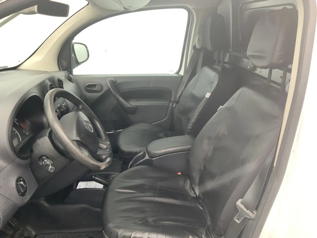Mercedes-Benz Citan 109 CDI BlueEFFICIENCY Extra Lang Maxi Airco Euro - Pieni pakettiauto: kuva Mercedes-Benz Citan 109 CDI BlueEFFICIENCY Extra Lang Maxi Airco Euro - Pieni pakettiauto Mercedes-Benz Citan 109 CDI BlueEFFICIENCY Extra Lang Maxi Airco Euro - Pieni pakettiauto: kuva Mercedes-Benz Citan 109 CDI BlueEFFICIENCY Extra Lang Maxi Airco Euro - Pieni pakettiauto
