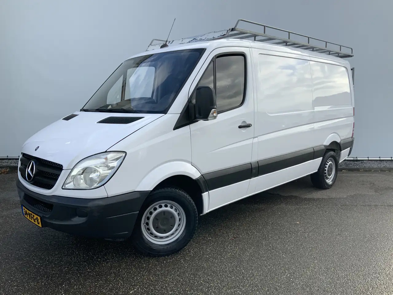 Mercedes-Benz Sprinter 311 2.2 CDI 366 L2H1 Automaat 3 Zits Trekaak 2800k - Pakettiauto: kuva Mercedes-Benz Sprinter 311 2.2 CDI 366 L2H1 Automaat 3 Zits Trekaak 2800k - Pakettiauto Mercedes-Benz Sprinter 311 2.2 CDI 366 L2H1 Automaat 3 Zits Trekaak 2800k - Pakettiauto: kuva Mercedes-Benz Sprinter 311 2.2 CDI 366 L2H1 Automaat 3 Zits Trekaak 2800k - Pakettiauto