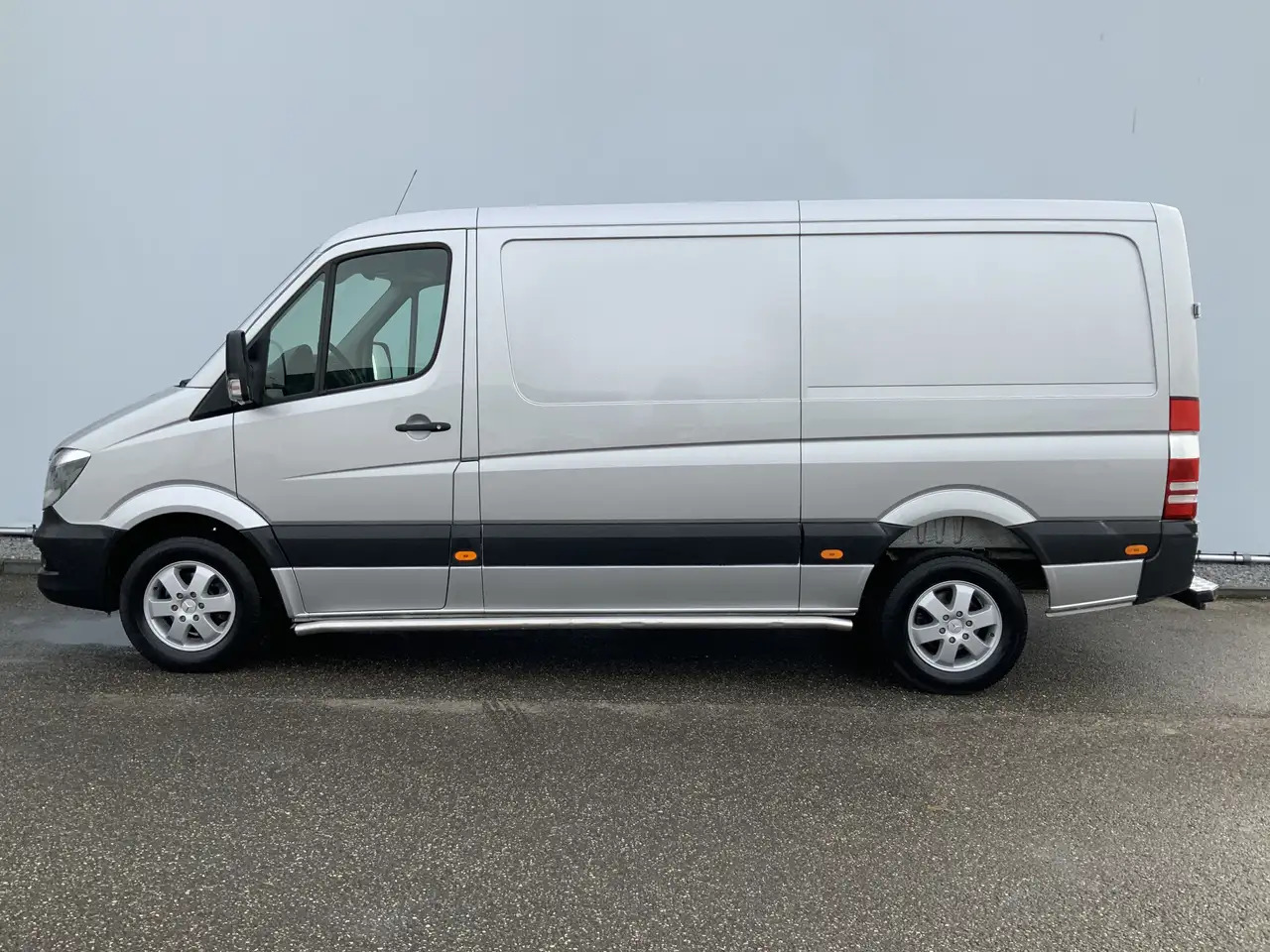 Mercedes-Benz Sprinter 313 2.2 CDI 366 HDAirco Alu Velg Side Bar Trekhaak - Pakettiauto: kuva Mercedes-Benz Sprinter 313 2.2 CDI 366 HDAirco Alu Velg Side Bar Trekhaak - Pakettiauto Mercedes-Benz Sprinter 313 2.2 CDI 366 HDAirco Alu Velg Side Bar Trekhaak - Pakettiauto: kuva Mercedes-Benz Sprinter 313 2.2 CDI 366 HDAirco Alu Velg Side Bar Trekhaak - Pakettiauto