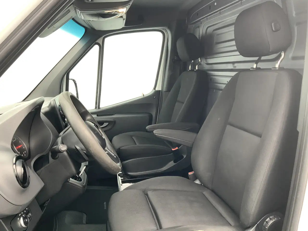 Mercedes-Benz Sprinter 314 2.2 CDI L1H1 Airco Cruise Navi Trekhaak 2000 k - Pakettiauto: kuva Mercedes-Benz Sprinter 314 2.2 CDI L1H1 Airco Cruise Navi Trekhaak 2000 k - Pakettiauto Mercedes-Benz Sprinter 314 2.2 CDI L1H1 Airco Cruise Navi Trekhaak 2000 k - Pakettiauto: kuva Mercedes-Benz Sprinter 314 2.2 CDI L1H1 Airco Cruise Navi Trekhaak 2000 k - Pakettiauto