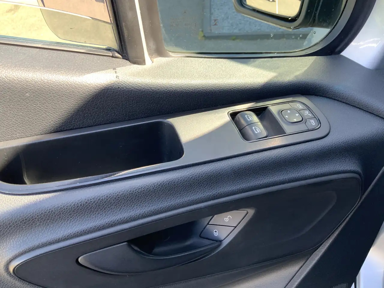 Mercedes-Benz Sprinter 314 2.2 CDI L2H1 Automaat Airco Cruise Aluvelg IMB - Pakettiauto: kuva Mercedes-Benz Sprinter 314 2.2 CDI L2H1 Automaat Airco Cruise Aluvelg IMB - Pakettiauto Mercedes-Benz Sprinter 314 2.2 CDI L2H1 Automaat Airco Cruise Aluvelg IMB - Pakettiauto: kuva Mercedes-Benz Sprinter 314 2.2 CDI L2H1 Automaat Airco Cruise Aluvelg IMB - Pakettiauto