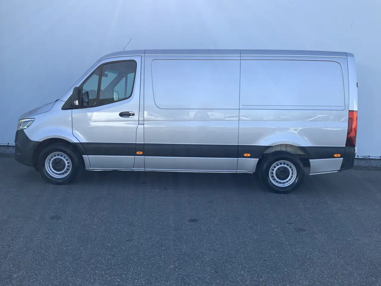 Mercedes-Benz Sprinter 316 2.2 CDI 366 L2H1 Automaat M BUX Airco Camera C - Pakettiauto: kuva Mercedes-Benz Sprinter 316 2.2 CDI 366 L2H1 Automaat M BUX Airco Camera C - Pakettiauto Mercedes-Benz Sprinter 316 2.2 CDI 366 L2H1 Automaat M BUX Airco Camera C - Pakettiauto: kuva Mercedes-Benz Sprinter 316 2.2 CDI 366 L2H1 Automaat M BUX Airco Camera C - Pakettiauto