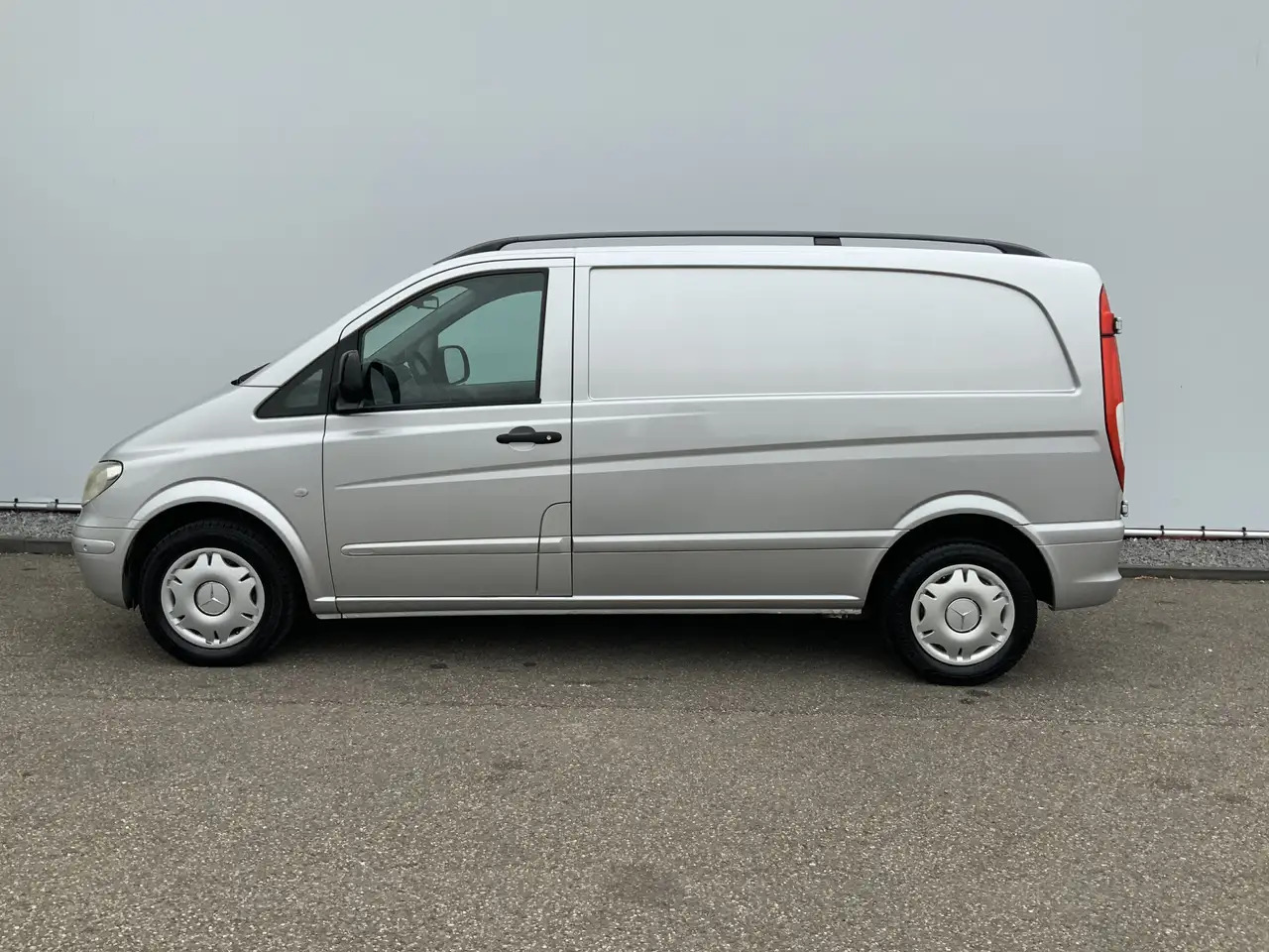 Mercedes-Benz Vito 111 CDI 320 Lang HD Amigo Koel Vries Werkt 100% 3 - Kylmäauto: kuva Mercedes-Benz Vito 111 CDI 320 Lang HD Amigo Koel Vries Werkt 100% 3 - Kylmäauto Mercedes-Benz Vito 111 CDI 320 Lang HD Amigo Koel Vries Werkt 100% 3 - Kylmäauto: kuva Mercedes-Benz Vito 111 CDI 320 Lang HD Amigo Koel Vries Werkt 100% 3 - Kylmäauto