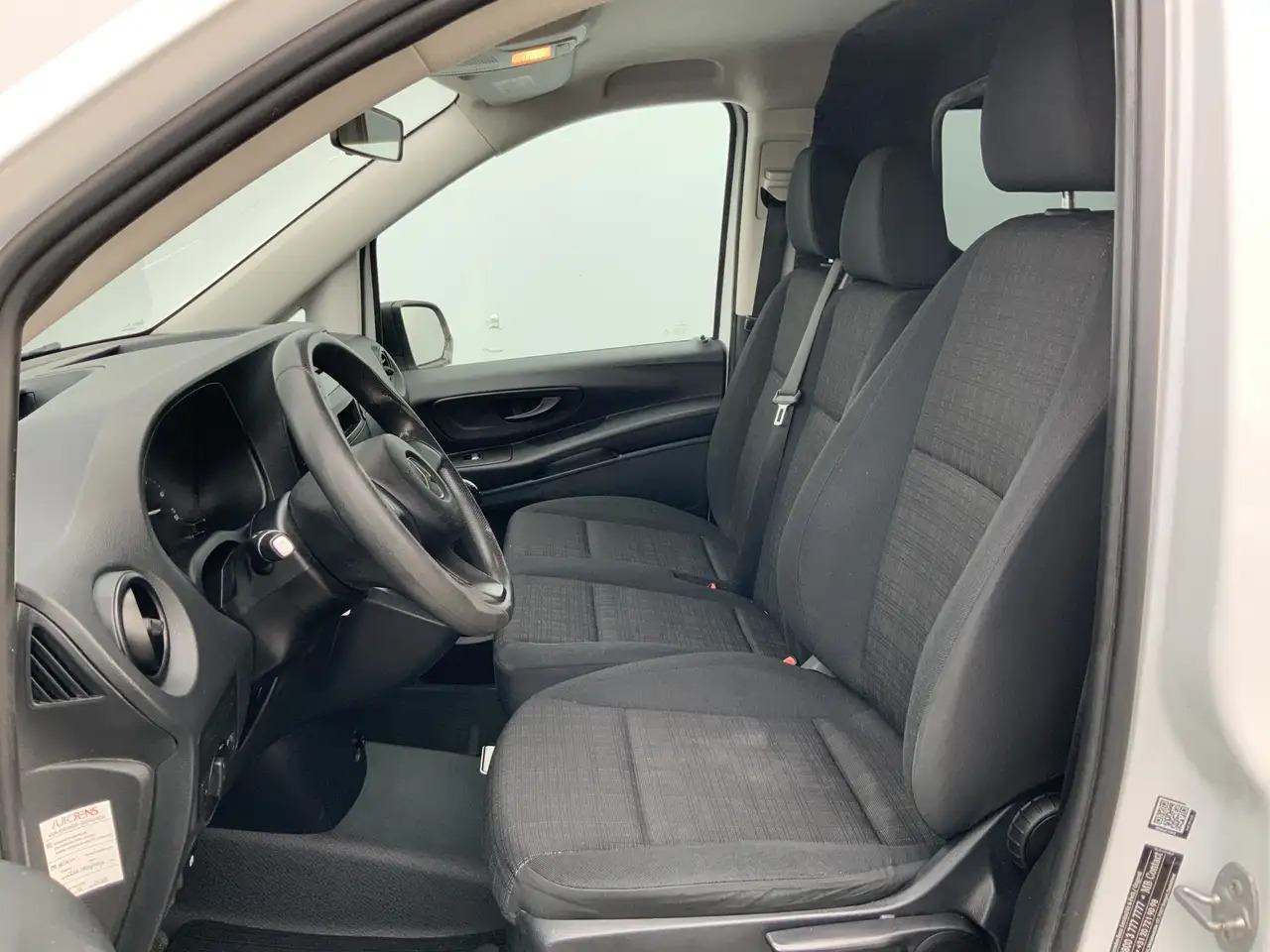 Mercedes-Benz Vito 111 CDI Functional Airco 3 Zits Side Bar Trekhaak - Pakettiauto: kuva Mercedes-Benz Vito 111 CDI Functional Airco 3 Zits Side Bar Trekhaak - Pakettiauto Mercedes-Benz Vito 111 CDI Functional Airco 3 Zits Side Bar Trekhaak - Pakettiauto: kuva Mercedes-Benz Vito 111 CDI Functional Airco 3 Zits Side Bar Trekhaak - Pakettiauto