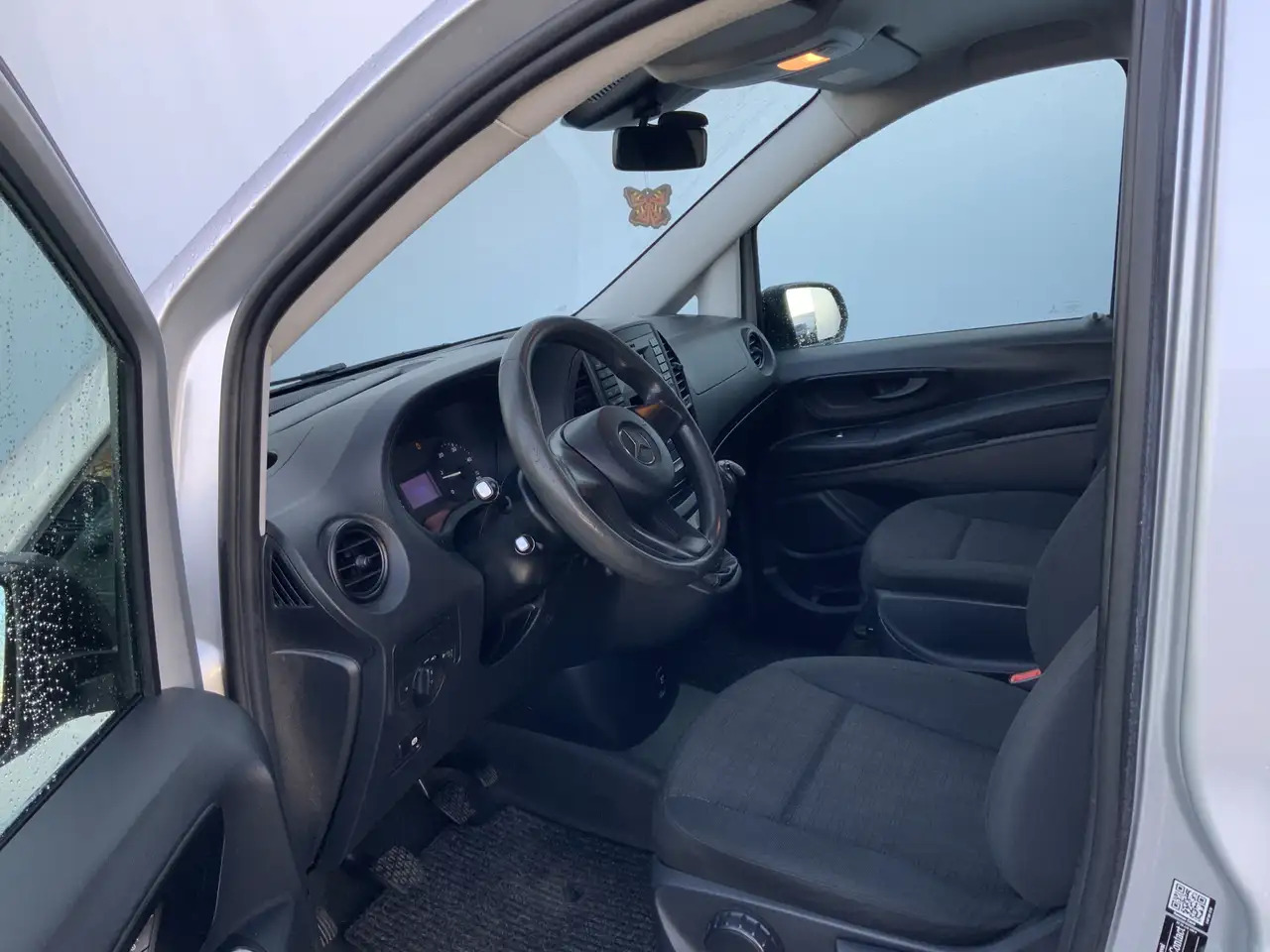 Mercedes-Benz Vito 114 CDI Airco Cruise Euro 5 - Pakettiauto: kuva Mercedes-Benz Vito 114 CDI Airco Cruise Euro 5 - Pakettiauto Mercedes-Benz Vito 114 CDI Airco Cruise Euro 5 - Pakettiauto: kuva Mercedes-Benz Vito 114 CDI Airco Cruise Euro 5 - Pakettiauto