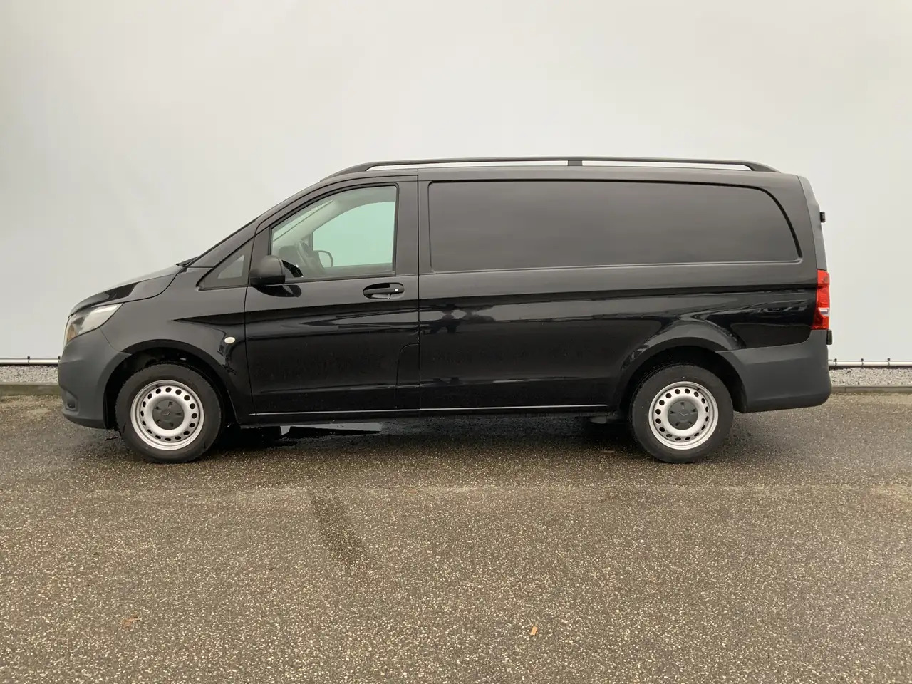 Mercedes-Benz Vito 114 CDI Lang L2 H1 3 Zits Airco Cruise Euro 5 - Pieni pakettiauto: kuva Mercedes-Benz Vito 114 CDI Lang L2 H1 3 Zits Airco Cruise Euro 5 - Pieni pakettiauto Mercedes-Benz Vito 114 CDI Lang L2 H1 3 Zits Airco Cruise Euro 5 - Pieni pakettiauto: kuva Mercedes-Benz Vito 114 CDI Lang L2 H1 3 Zits Airco Cruise Euro 5 - Pieni pakettiauto
