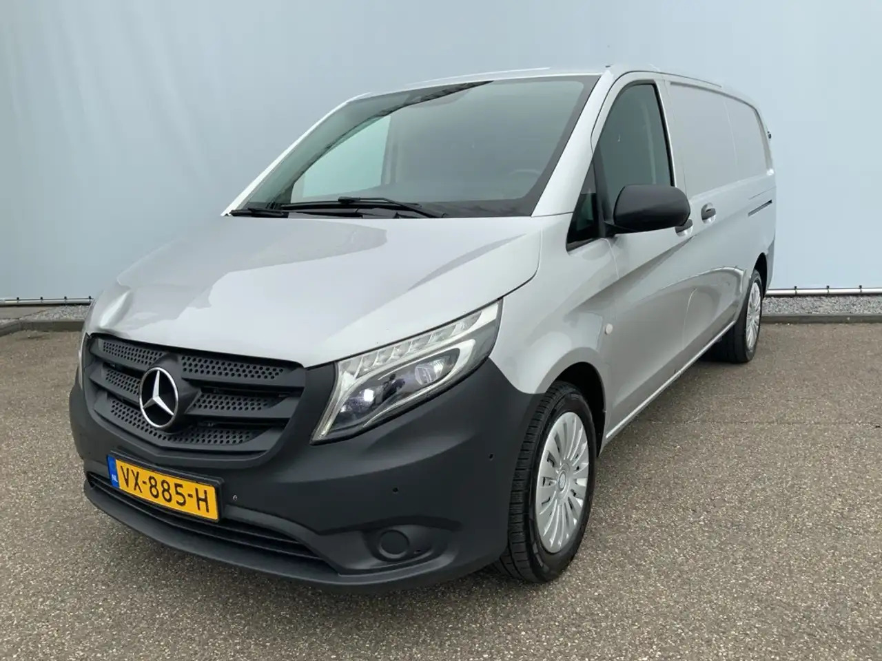 Mercedes-Benz Vito 119 CDI Lang Automaat Airco Cruise Trekhaak 2500 k - Pakettiauto: kuva Mercedes-Benz Vito 119 CDI Lang Automaat Airco Cruise Trekhaak 2500 k - Pakettiauto Mercedes-Benz Vito 119 CDI Lang Automaat Airco Cruise Trekhaak 2500 k - Pakettiauto: kuva Mercedes-Benz Vito 119 CDI Lang Automaat Airco Cruise Trekhaak 2500 k - Pakettiauto