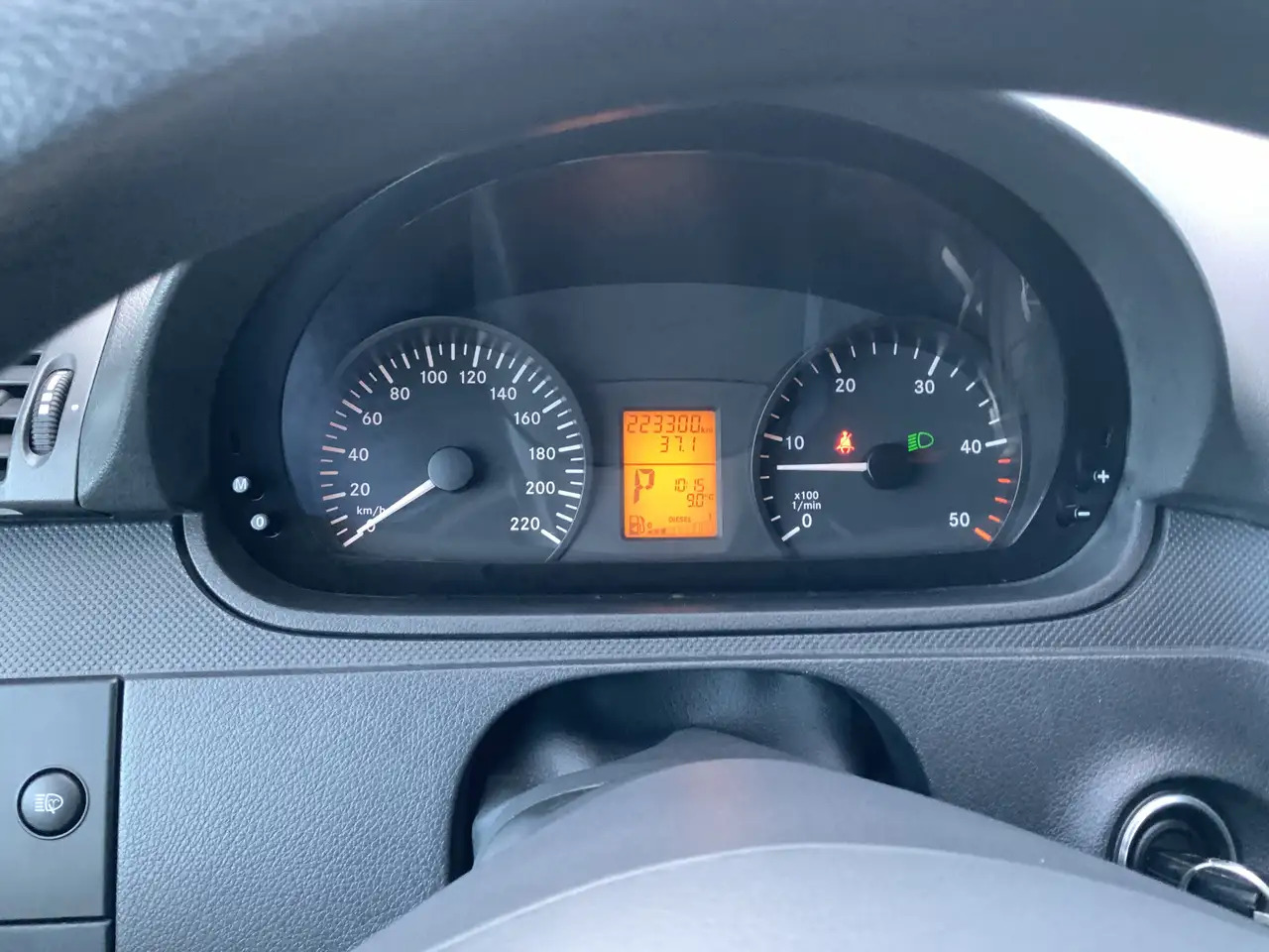 Mercedes-Benz Vito 122 CDI 320 Automaat Airco 2 Zits Leer Trekhaak 20 - Pakettiauto: kuva Mercedes-Benz Vito 122 CDI 320 Automaat Airco 2 Zits Leer Trekhaak 20 - Pakettiauto Mercedes-Benz Vito 122 CDI 320 Automaat Airco 2 Zits Leer Trekhaak 20 - Pakettiauto: kuva Mercedes-Benz Vito 122 CDI 320 Automaat Airco 2 Zits Leer Trekhaak 20 - Pakettiauto