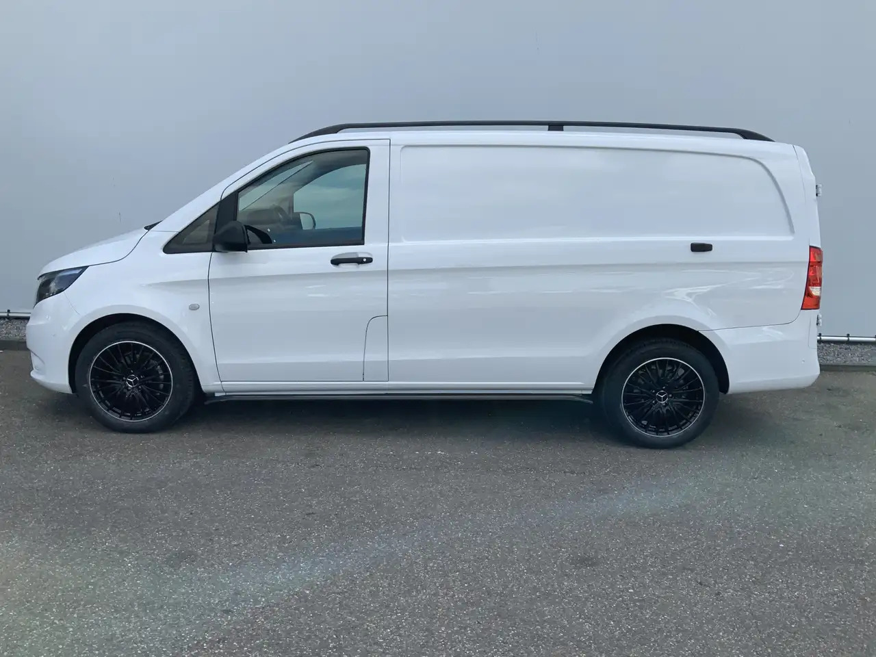 Mercedes-Benz Vito Automaat 116 CDI Lang 2 Airco Cruise 3 Zits Alu Ve - Pakettiauto: kuva Mercedes-Benz Vito Automaat 116 CDI Lang 2 Airco Cruise 3 Zits Alu Ve - Pakettiauto Mercedes-Benz Vito Automaat 116 CDI Lang 2 Airco Cruise 3 Zits Alu Ve - Pakettiauto: kuva Mercedes-Benz Vito Automaat 116 CDI Lang 2 Airco Cruise 3 Zits Alu Ve - Pakettiauto