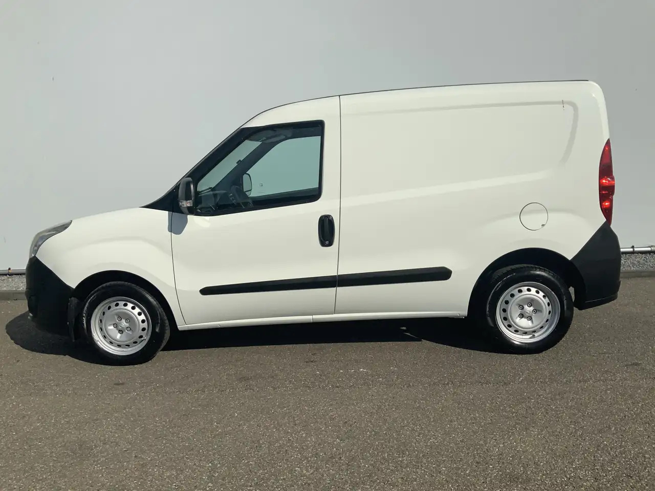 Opel Combo 1.3 CDTi L1H1 EXPORT ecoFLEX Edition Airco Trekhaa - Pieni pakettiauto: kuva Opel Combo 1.3 CDTi L1H1 EXPORT ecoFLEX Edition Airco Trekhaa - Pieni pakettiauto Opel Combo 1.3 CDTi L1H1 EXPORT ecoFLEX Edition Airco Trekhaa - Pieni pakettiauto: kuva Opel Combo 1.3 CDTi L1H1 EXPORT ecoFLEX Edition Airco Trekhaa - Pieni pakettiauto