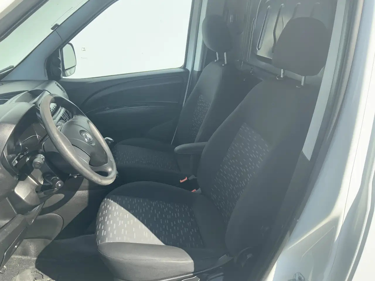 Opel Combo 1.3 CDTi L1H1 EXPORT ecoFLEX Edition Airco Trekhaa - Pieni pakettiauto: kuva Opel Combo 1.3 CDTi L1H1 EXPORT ecoFLEX Edition Airco Trekhaa - Pieni pakettiauto Opel Combo 1.3 CDTi L1H1 EXPORT ecoFLEX Edition Airco Trekhaa - Pieni pakettiauto: kuva Opel Combo 1.3 CDTi L1H1 EXPORT ecoFLEX Edition Airco Trekhaa - Pieni pakettiauto