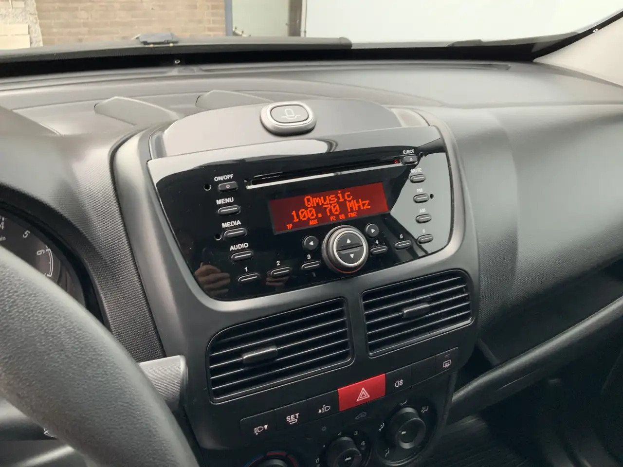 Leasing Opel Combo 1.3 CDTi L1H1 Edition Airco Euro 6 Opel Combo 1.3 CDTi L1H1 Edition Airco Euro 6: kuva Leasing Opel Combo 1.3 CDTi L1H1 Edition Airco Euro 6 Opel Combo 1.3 CDTi L1H1 Edition Airco Euro 6