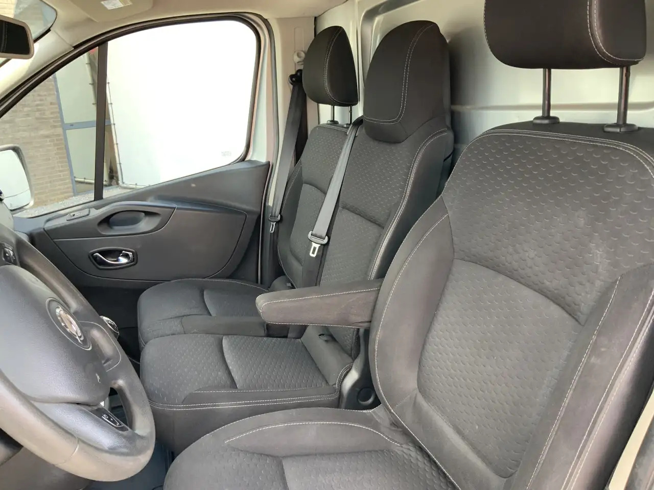 Pakettiauto Opel Vivaro 1.6 CDTI L2H1 Sport EcoFlex (MOTOR DEFECT !!!!)Air: kuva Pakettiauto Opel Vivaro 1.6 CDTI L2H1 Sport EcoFlex (MOTOR DEFECT !!!!)Air Pakettiauto Opel Vivaro 1.6 CDTI L2H1 Sport EcoFlex (MOTOR DEFECT !!!!)Air: kuva Pakettiauto Opel Vivaro 1.6 CDTI L2H1 Sport EcoFlex (MOTOR DEFECT !!!!)Air