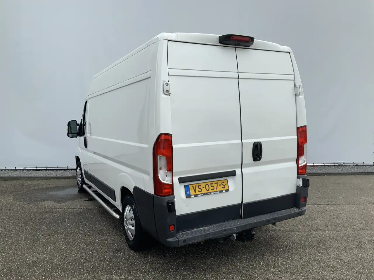 Peugeot Boxer 330 2.2 HDI L2H2 Première Airco Cruise Camera side - Pakettiauto: kuva Peugeot Boxer 330 2.2 HDI L2H2 Première Airco Cruise Camera side - Pakettiauto Peugeot Boxer 330 2.2 HDI L2H2 Première Airco Cruise Camera side - Pakettiauto: kuva Peugeot Boxer 330 2.2 HDI L2H2 Première Airco Cruise Camera side - Pakettiauto