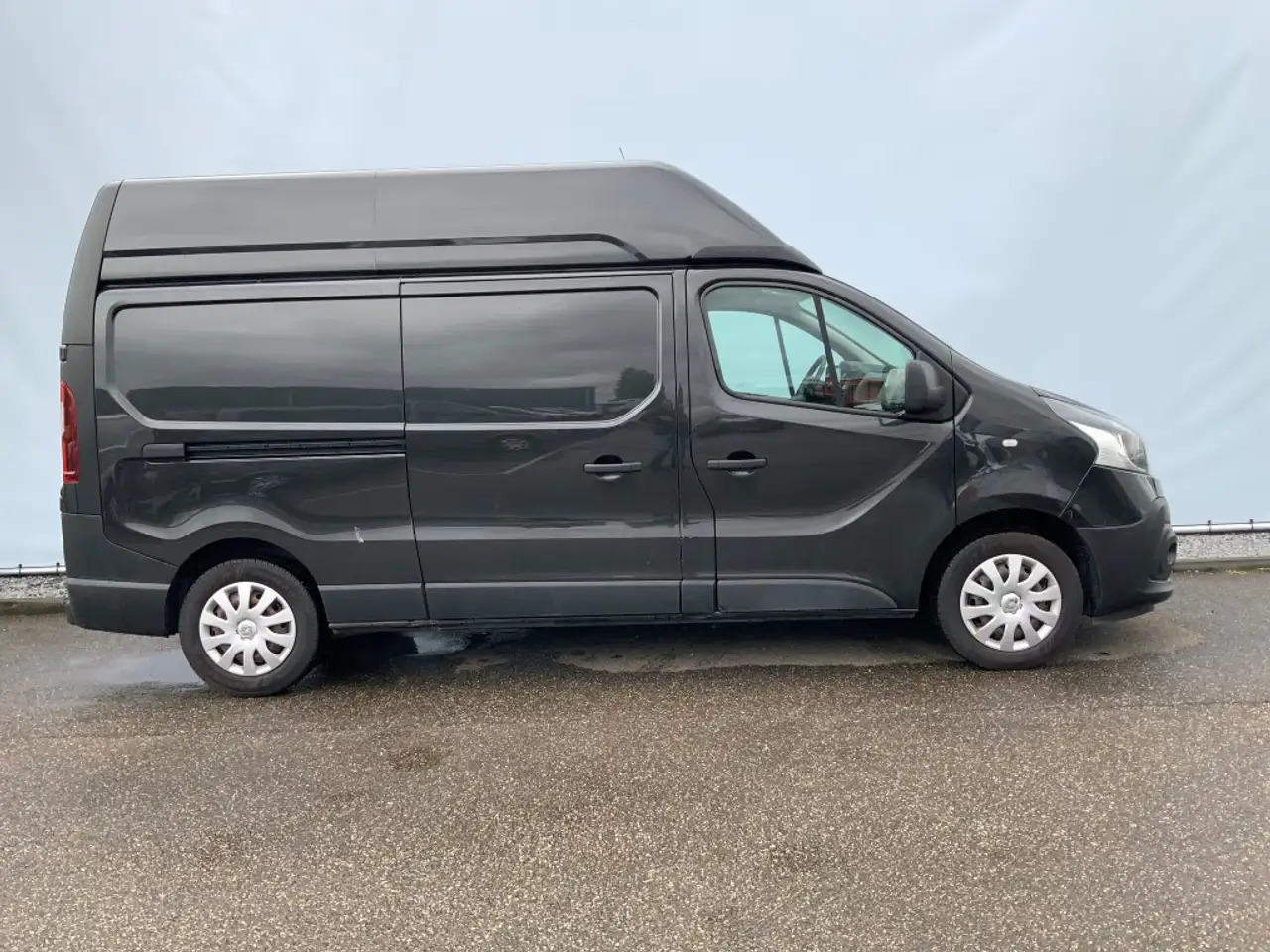 Renault Trafic 1.6 dCi T29 L2H2 Comfort Energy Airco Cruise 3 Zit - Pakettiauto: kuva Renault Trafic 1.6 dCi T29 L2H2 Comfort Energy Airco Cruise 3 Zit - Pakettiauto Renault Trafic 1.6 dCi T29 L2H2 Comfort Energy Airco Cruise 3 Zit - Pakettiauto: kuva Renault Trafic 1.6 dCi T29 L2H2 Comfort Energy Airco Cruise 3 Zit - Pakettiauto
