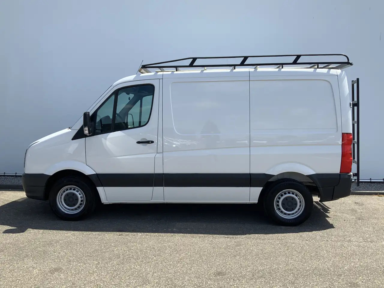 Volkswagen Crafter 35 2.0 TDI L1H1 Airco Cruise 3 Zits Trekhaak 2000 - Pakettiauto: kuva Volkswagen Crafter 35 2.0 TDI L1H1 Airco Cruise 3 Zits Trekhaak 2000 - Pakettiauto Volkswagen Crafter 35 2.0 TDI L1H1 Airco Cruise 3 Zits Trekhaak 2000 - Pakettiauto: kuva Volkswagen Crafter 35 2.0 TDI L1H1 Airco Cruise 3 Zits Trekhaak 2000 - Pakettiauto