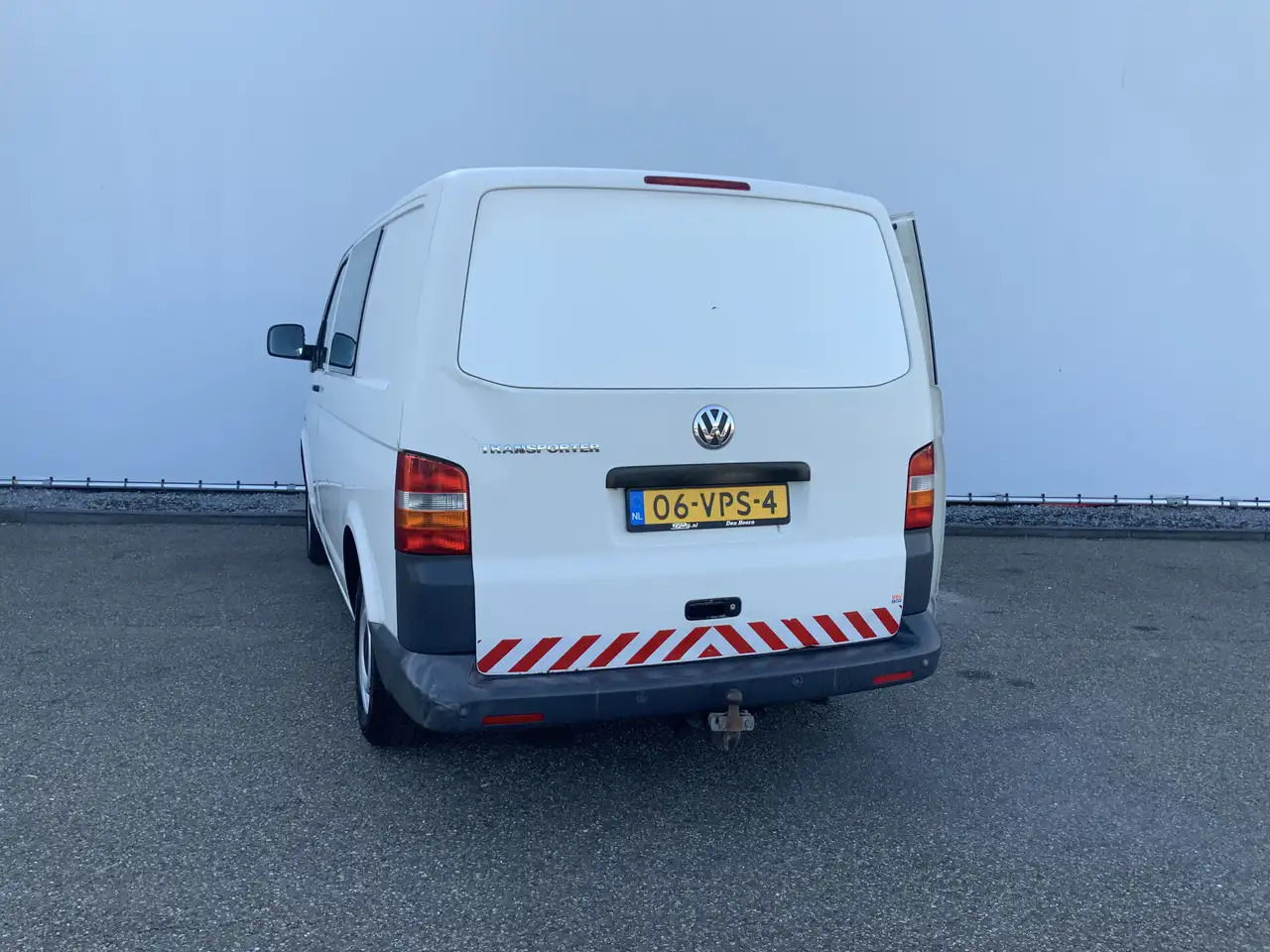 Volkswagen T5 Transporter 2.5 TDI 300 Budgetline Automaat DubCab Airco Trekh - Jatko-ohjaamo kevyt kuorma-auto: kuva Volkswagen T5 Transporter 2.5 TDI 300 Budgetline Automaat DubCab Airco Trekh - Jatko-ohjaamo kevyt kuorma-auto Volkswagen T5 Transporter 2.5 TDI 300 Budgetline Automaat DubCab Airco Trekh - Jatko-ohjaamo kevyt kuorma-auto: kuva Volkswagen T5 Transporter 2.5 TDI 300 Budgetline Automaat DubCab Airco Trekh - Jatko-ohjaamo kevyt kuorma-auto