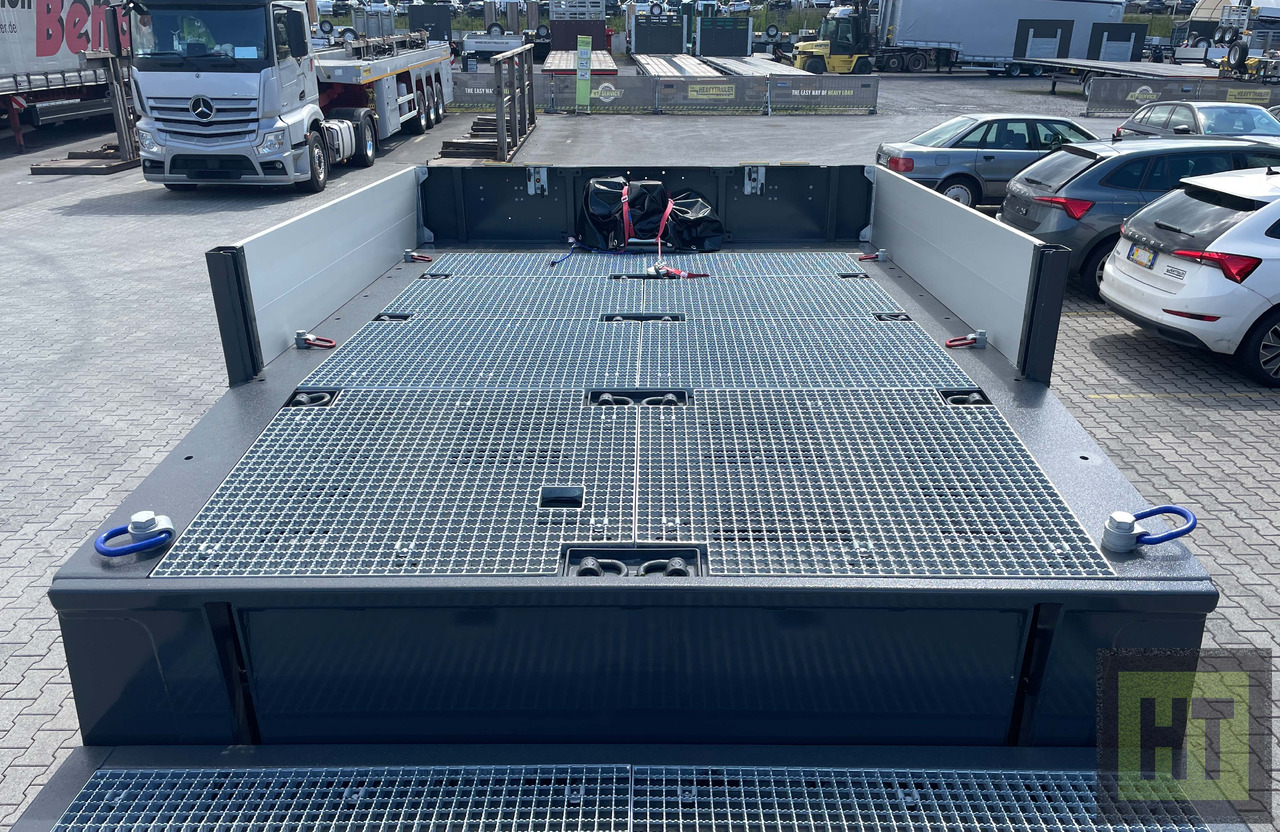 Faymonville 3-Achs-Semi-hydr.Ladeboden mit Rampen-Gitterrost - Apuvaunu puoliperävaunu: kuva Faymonville 3-Achs-Semi-hydr.Ladeboden mit Rampen-Gitterrost - Apuvaunu puoliperävaunu Faymonville 3-Achs-Semi-hydr.Ladeboden mit Rampen-Gitterrost - Apuvaunu puoliperävaunu: kuva Faymonville 3-Achs-Semi-hydr.Ladeboden mit Rampen-Gitterrost - Apuvaunu puoliperävaunu