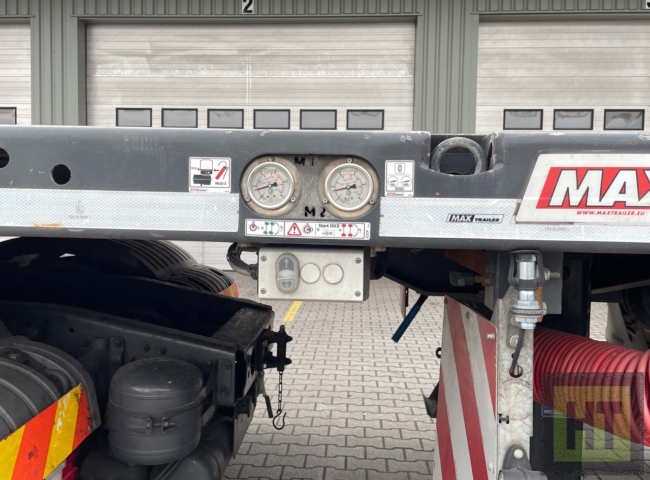 Faymonville MAX Trailer 3-Achs-Doppeltele-Plateau zwangsgelenkt - Apuvaunu puoliperävaunu: kuva Faymonville MAX Trailer 3-Achs-Doppeltele-Plateau zwangsgelenkt - Apuvaunu puoliperävaunu Faymonville MAX Trailer 3-Achs-Doppeltele-Plateau zwangsgelenkt - Apuvaunu puoliperävaunu: kuva Faymonville MAX Trailer 3-Achs-Doppeltele-Plateau zwangsgelenkt - Apuvaunu puoliperävaunu