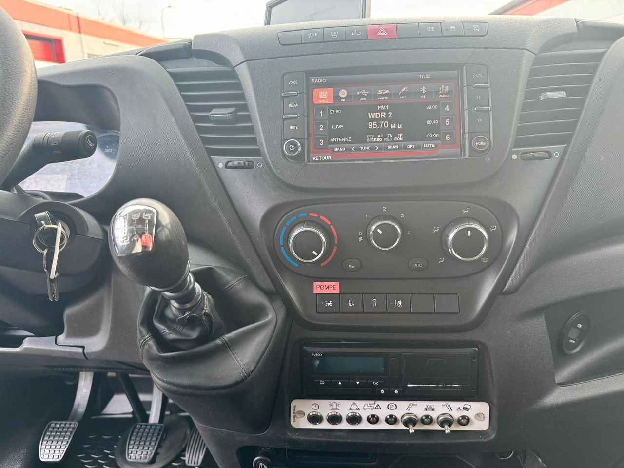 Leasing  Iveco Daily 70C15 Steiger France Elevateur 172 TPFcc Iveco Daily 70C15 Steiger France Elevateur 172 TPFcc: kuva Leasing  Iveco Daily 70C15 Steiger France Elevateur 172 TPFcc Iveco Daily 70C15 Steiger France Elevateur 172 TPFcc