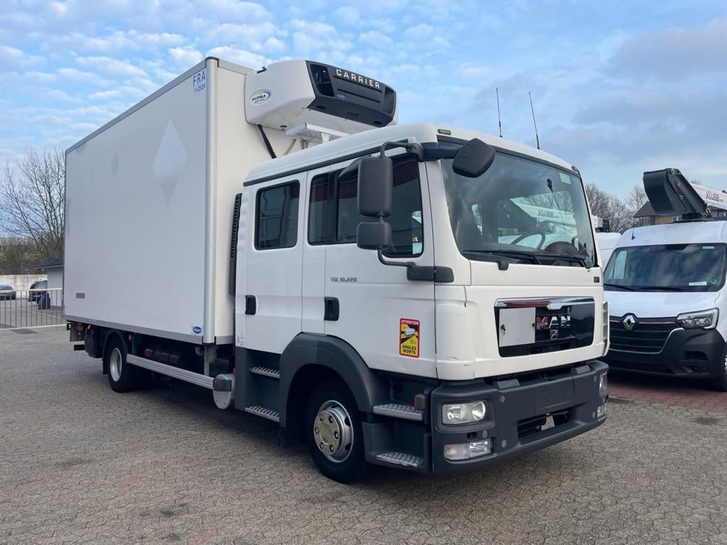 MAN TGL 10.220 Doka Tiefkühlkoffer LBW 1.5t FRA11/24 - Umpikori kuorma-auto: kuva MAN TGL 10.220 Doka Tiefkühlkoffer LBW 1.5t FRA11/24 - Umpikori kuorma-auto MAN TGL 10.220 Doka Tiefkühlkoffer LBW 1.5t FRA11/24 - Umpikori kuorma-auto: kuva MAN TGL 10.220 Doka Tiefkühlkoffer LBW 1.5t FRA11/24 - Umpikori kuorma-auto