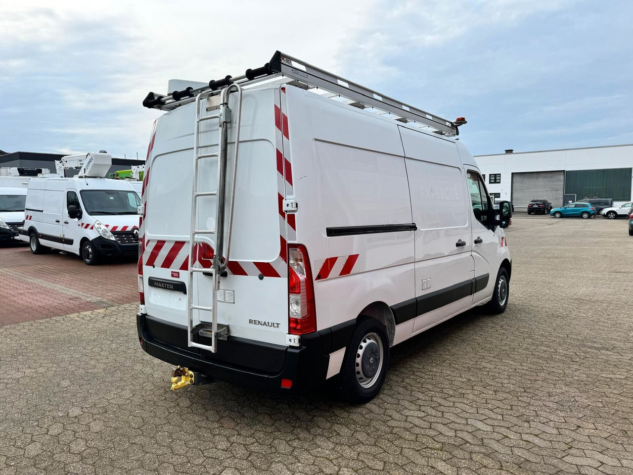 Renault Master Werkstattwagen Kastenwagen EURO 6 - Pakettiauto: kuva Renault Master Werkstattwagen Kastenwagen EURO 6 - Pakettiauto Renault Master Werkstattwagen Kastenwagen EURO 6 - Pakettiauto: kuva Renault Master Werkstattwagen Kastenwagen EURO 6 - Pakettiauto