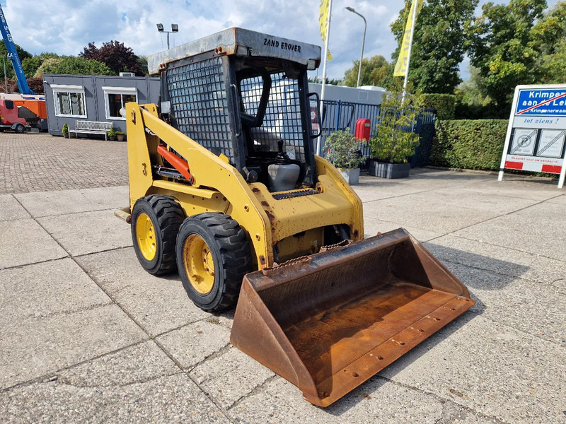 Caterpillar 216B3 schranklader met 1191 uur - Liukuohjattu kuormaaja: kuva Caterpillar 216B3 schranklader met 1191 uur - Liukuohjattu kuormaaja Caterpillar 216B3 schranklader met 1191 uur - Liukuohjattu kuormaaja: kuva Caterpillar 216B3 schranklader met 1191 uur - Liukuohjattu kuormaaja