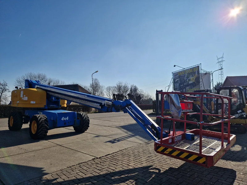 Genie S65 4X4 - Kuukulkija: kuva Genie S65 4X4 - Kuukulkija Genie S65 4X4 - Kuukulkija: kuva Genie S65 4X4 - Kuukulkija