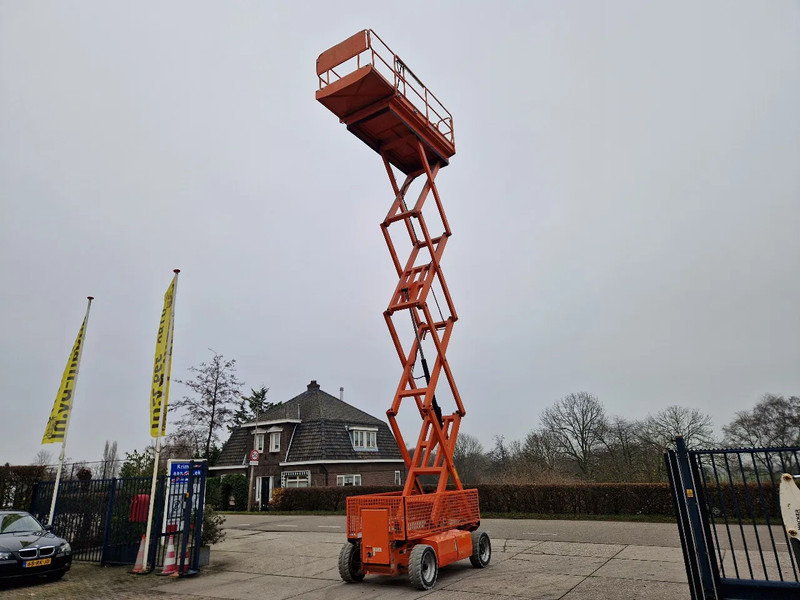 JLG 3369LE elektrisch werkhoogte 12.06m. - Saksilava: kuva JLG 3369LE elektrisch werkhoogte 12.06m. - Saksilava JLG 3369LE elektrisch werkhoogte 12.06m. - Saksilava: kuva JLG 3369LE elektrisch werkhoogte 12.06m. - Saksilava