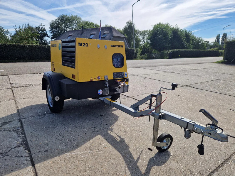 Kaeser M20.2 in zeer nette staat! - Ilmakompressori: kuva Kaeser M20.2 in zeer nette staat! - Ilmakompressori Kaeser M20.2 in zeer nette staat! - Ilmakompressori: kuva Kaeser M20.2 in zeer nette staat! - Ilmakompressori
