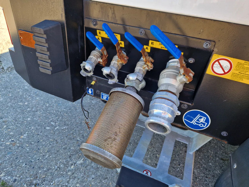 Kaeser M82 in zeer nette staat! - Ilmakompressori: kuva Kaeser M82 in zeer nette staat! - Ilmakompressori Kaeser M82 in zeer nette staat! - Ilmakompressori: kuva Kaeser M82 in zeer nette staat! - Ilmakompressori