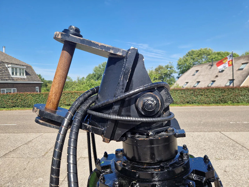 Rozzi 6-schalen roterend en knijpend - Kahmari: kuva Rozzi 6-schalen roterend en knijpend - Kahmari Rozzi 6-schalen roterend en knijpend - Kahmari: kuva Rozzi 6-schalen roterend en knijpend - Kahmari