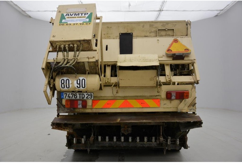 DAF PATA 2500 - Kippiauto kuorma-auto: kuva DAF PATA 2500 - Kippiauto kuorma-auto DAF PATA 2500 - Kippiauto kuorma-auto: kuva DAF PATA 2500 - Kippiauto kuorma-auto