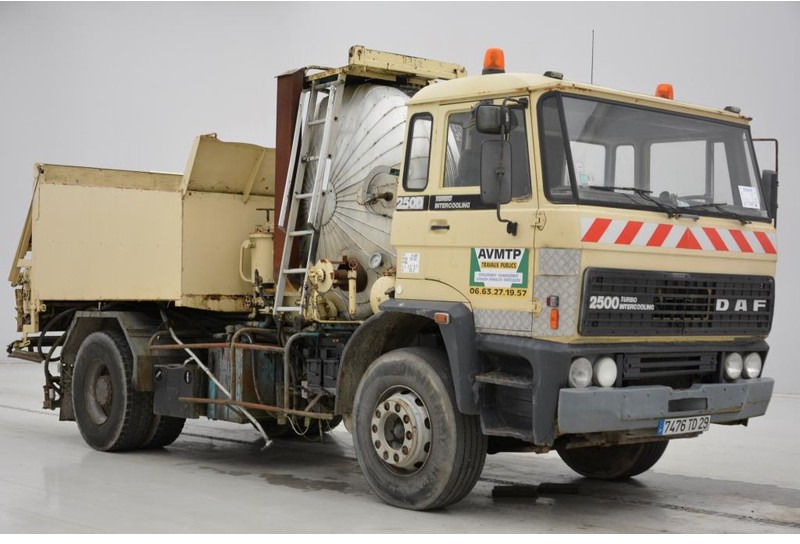 DAF PATA 2500 - Kippiauto kuorma-auto: kuva DAF PATA 2500 - Kippiauto kuorma-auto DAF PATA 2500 - Kippiauto kuorma-auto: kuva DAF PATA 2500 - Kippiauto kuorma-auto