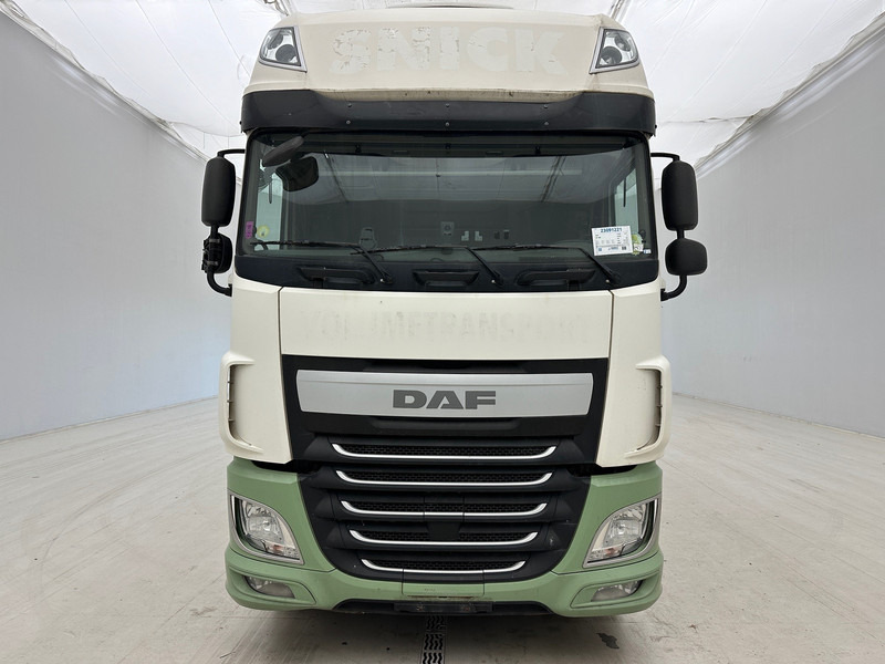 DAF XF 460 Super Space Cab - Pressukapelli kuorma-auto: kuva DAF XF 460 Super Space Cab - Pressukapelli kuorma-auto DAF XF 460 Super Space Cab - Pressukapelli kuorma-auto: kuva DAF XF 460 Super Space Cab - Pressukapelli kuorma-auto