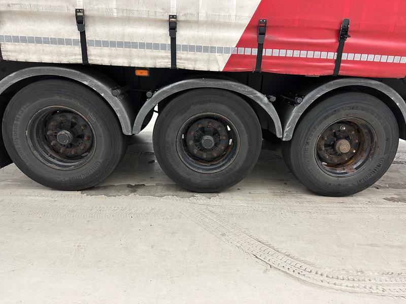 LAG Tautliner - Pressukapellipuoliperävaunu: kuva LAG Tautliner - Pressukapellipuoliperävaunu LAG Tautliner - Pressukapellipuoliperävaunu: kuva LAG Tautliner - Pressukapellipuoliperävaunu