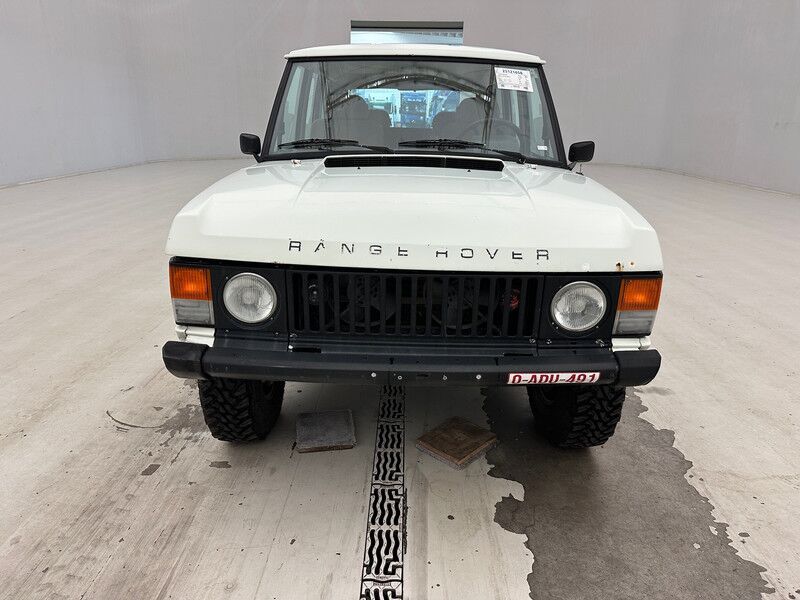 Land Rover Range Rover V8 - Farmari: kuva Land Rover Range Rover V8 - Farmari Land Rover Range Rover V8 - Farmari: kuva Land Rover Range Rover V8 - Farmari